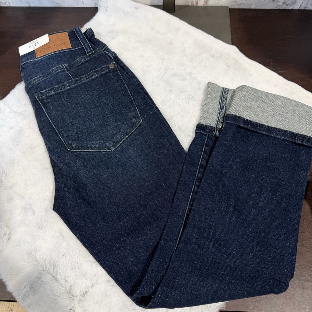 Judy blue Dark Blue Denim Jeans capri fit  size 24